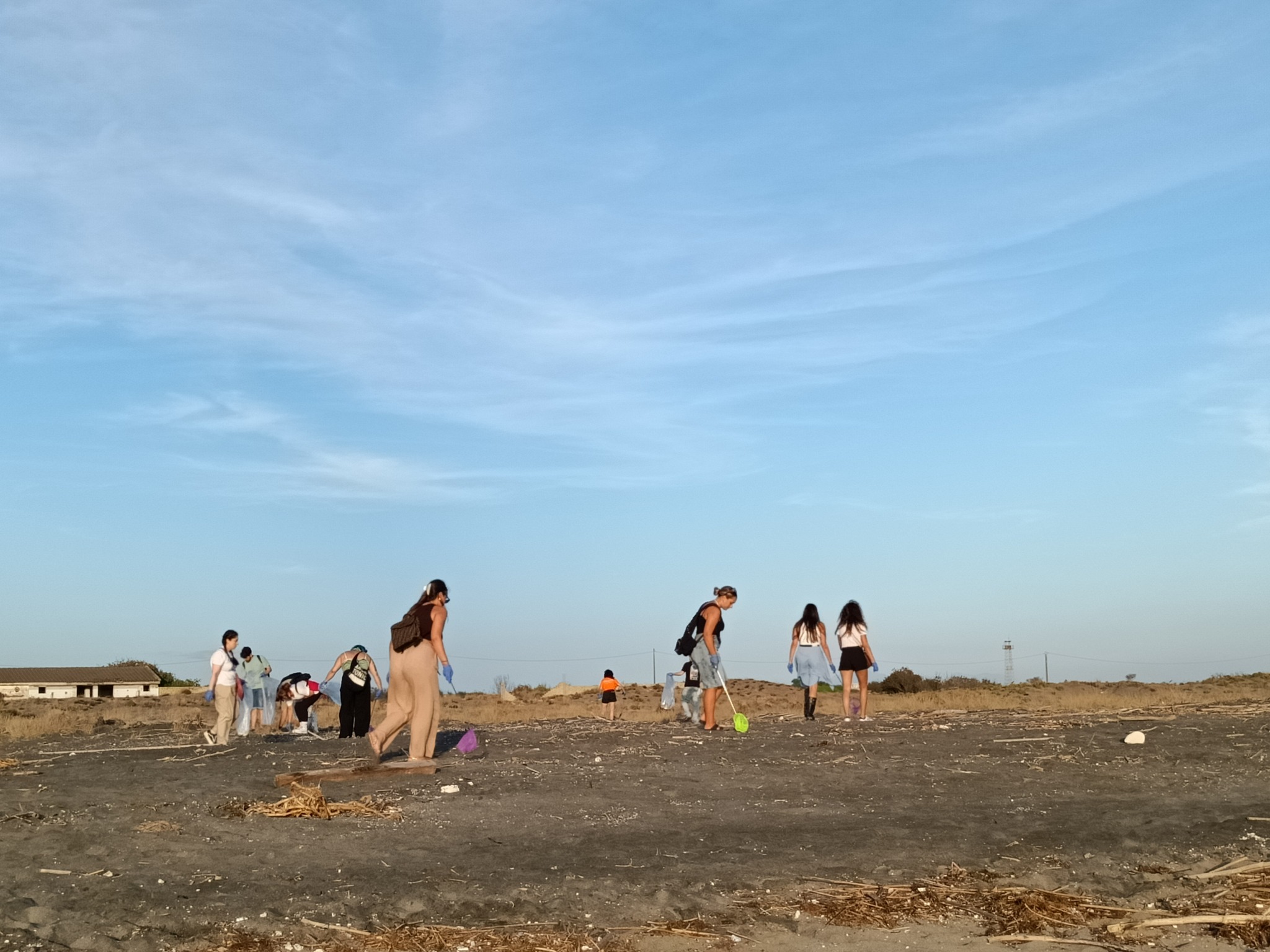 Genova – Cleanup sul lungomare e spiaggia
